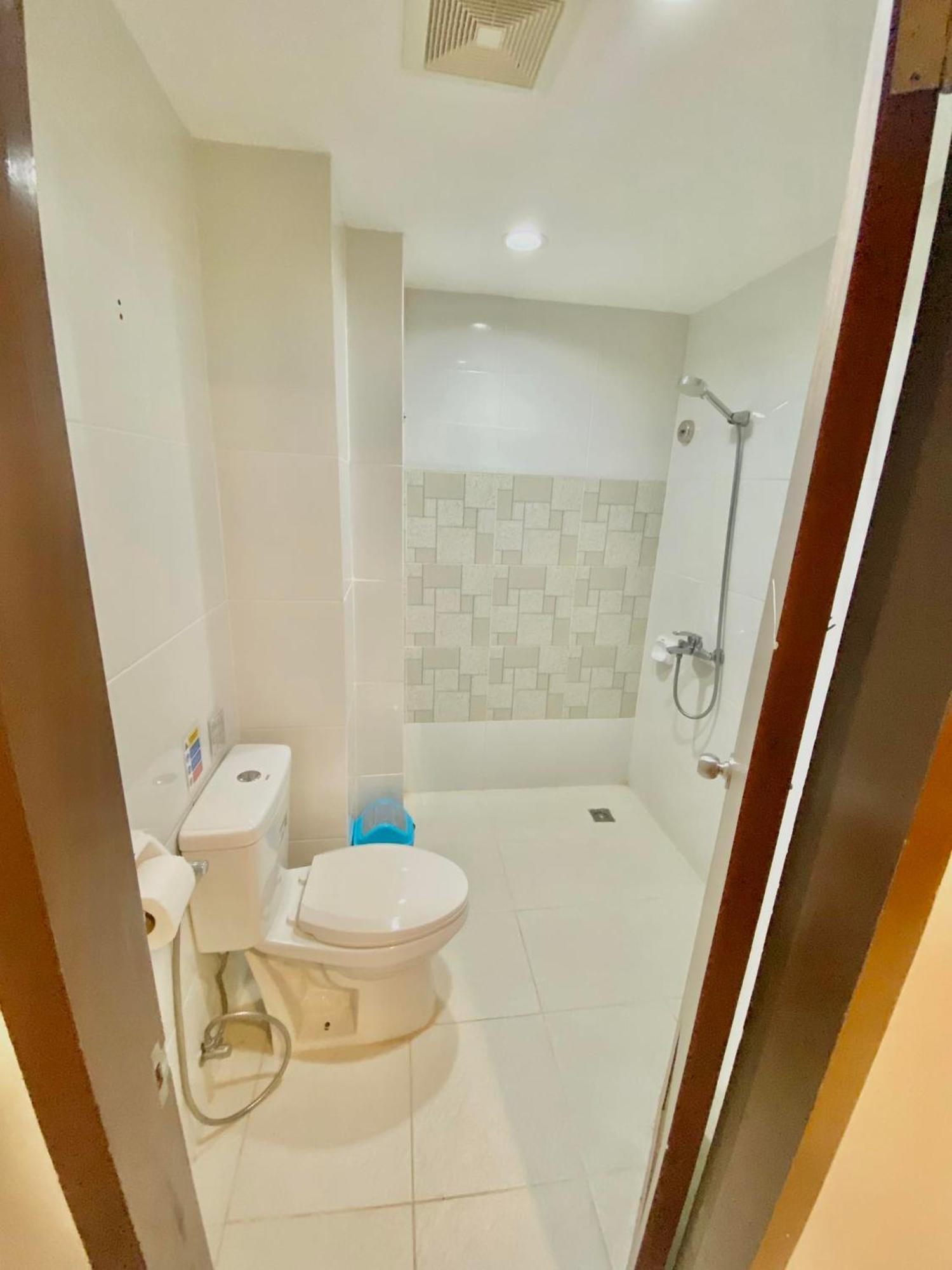 A&A Abe Bayfront Inn Coron Exterior foto